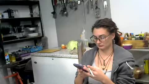 Nix  D online show from 07.12.26