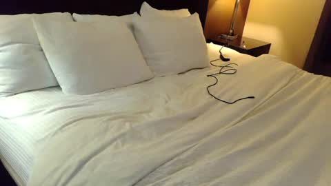 hornyhousecouple online show from 07.21.26