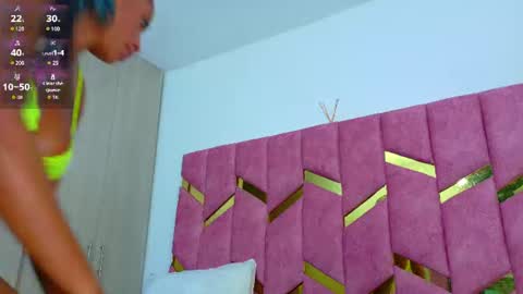 Snapshot of hornyhousekeeper_ chatting on 06.09.26 Valentina online show from 06.09.26