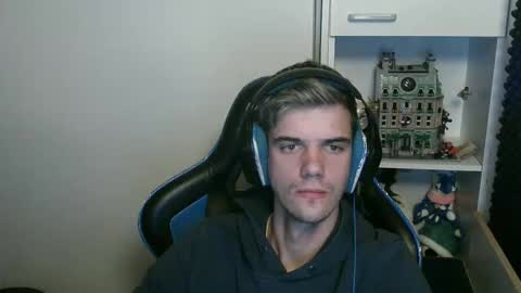 Joey online show from 11.20.25