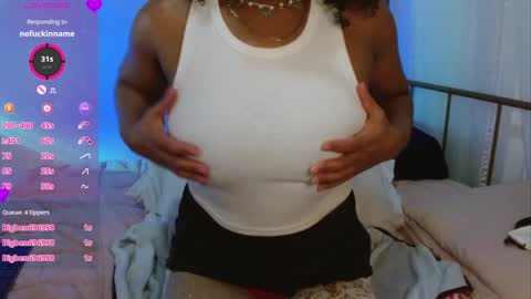 Horny Little Honey online show from 12.27.24