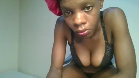 Snapshot of hornylittleprinces chatting on 10.09.25 Princes online show from 10.09.25