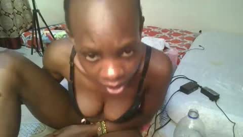 Snapshot of hornylittleprinces chatting on 10.10.25 Princes online show from 10.10.25