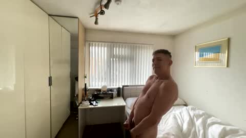 Snapshot of hornylondo chatting on 02.04.26 Hornylondon online show from 02.04.26