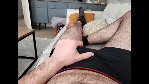 Snapshot of hornyman0605 chatting on 02.20.25 hornyman0605 online show from 02.20.25