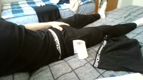 Snapshot of hornynann chatting on 12.25.24 horny online show from 12.25.24