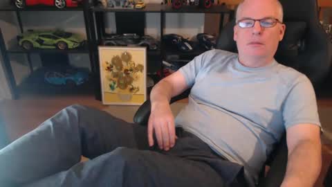 Snapshot of hornynthick70 chatting on 03.08.25 hornynthick70 online show from 03.08.25