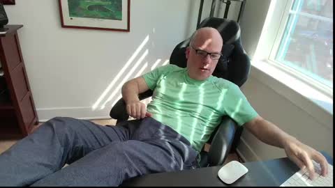 Snapshot of hornynthick70 chatting on 05.16.26 hornynthick70 online show from 05.16.26
