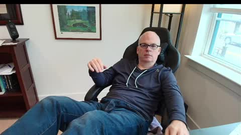 Snapshot of hornynthick70 chatting on 05.24.26 hornynthick70 online show from 05.24.26