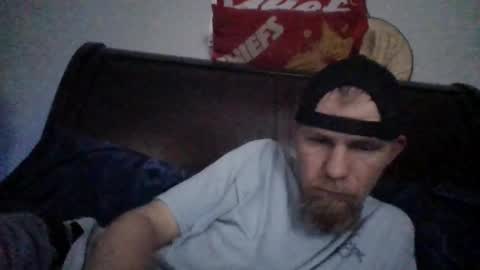 Snapshot of hornypierceddad chatting on 04.06.26 hornypierceddad online show from 04.06.26