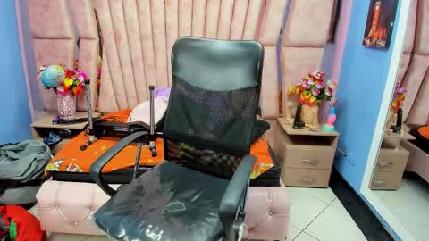 hornyskinny26 online show from 02.02.26