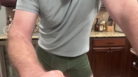 Snapshot of hornyusa13 chatting on 02.26.26 hornyusa13 online show from 02.26.26