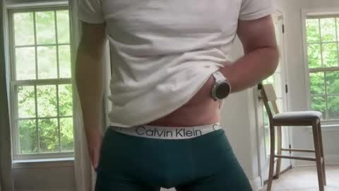 Snapshot of hornyusa13 chatting on 05.09.26 hornyusa13 online show from 05.09.26