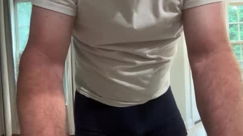 Snapshot of hornyusa13 chatting on 05.28.26 hornyusa13 online show from 05.28.26