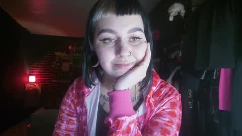 Snapshot of horror_circus chatting on 12.30.24 Messalina Horror online show from 12.30.24