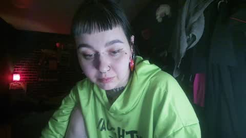 Snapshot of horror_circus chatting on 12.31.24 Messalina Horror online show from 12.31.24