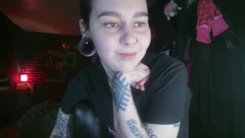 Snapshot of horror_circus chatting on 02.25.25 Messalina Horror online show from 02.25.25