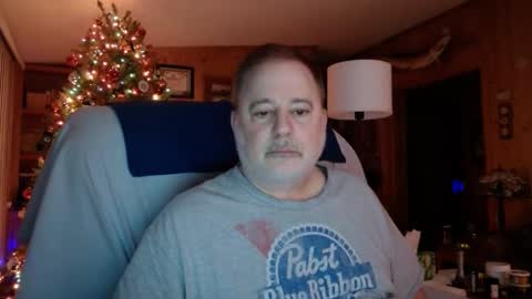 Snapshot of horsebigballs chatting on 01.27.25 horsebigballs online show from 01.27.25