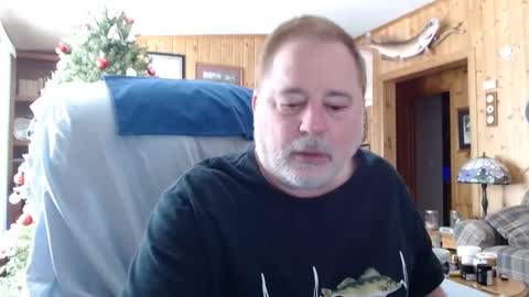 Snapshot of horsebigballs chatting on 01.29.25 horsebigballs online show from 01.29.25