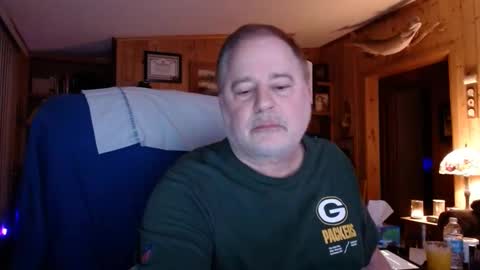 Snapshot of horsebigballs chatting on 02.23.25 horsebigballs online show from 02.23.25