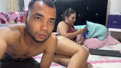 hot2gether69 online show from 03.15.26