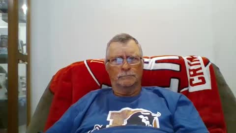 Snapshot of hot4tightholes chatting on 05.15.26 hot4tightholes online show from 05.15.26