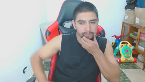 hot__husbands online show from 11.17.25