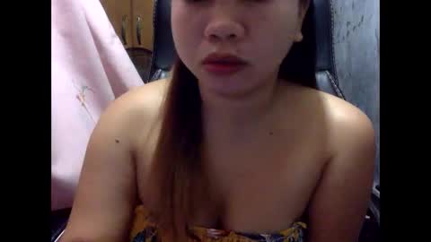 hot_april214 online show from 04.03.26