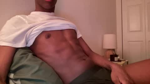 Snapshot of hot_b3n chatting on 11.22.25 Ben online show from 11.22.25