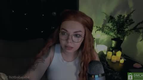 Snapshot of hot_babayaga chatting on 01.19.25   online show from 01.19.25