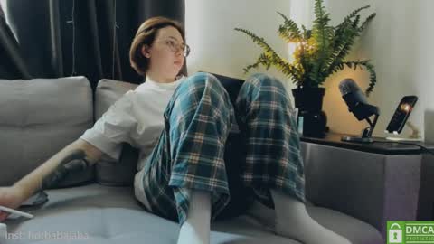 Snapshot of hot_babayaga chatting on 02.27.25   online show from 02.27.25