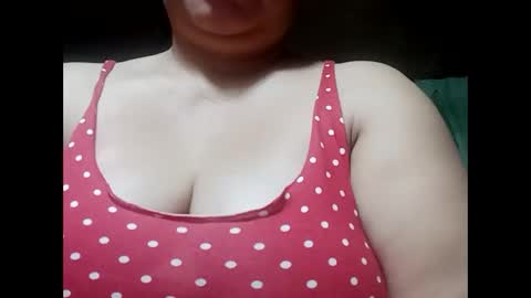 Snapshot of hot_boobs21 chatting on 03.02.25 hot_boobs21 online show from 03.02.25