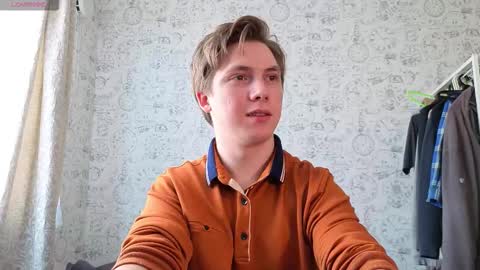 Snapshot of hot_boy_oscar chatting on 09.12.25 Oscar online show from 09.12.25