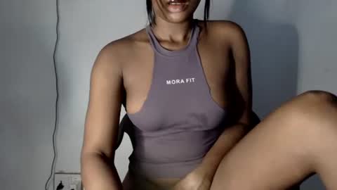 sonia  mis choco online show from 10.16.25