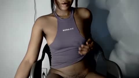 sonia  mis choco online show from 10.18.25