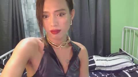 Snapshot of hot_daniela090393 chatting on 09.20.25 DANIELA online show from 09.20.25