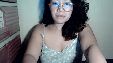 hot_emma1112 online show from 06.19.26