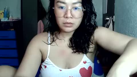 hot_emma1112 online show from 07.13.26