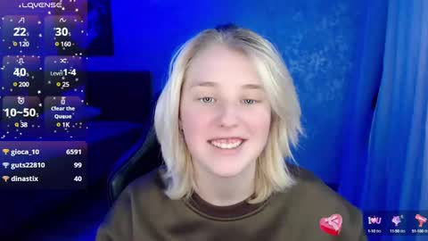 Snapshot of hot_isa7 chatting on 12.05.24 Yunona online show from 12.05.24