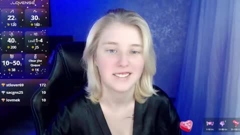 Snapshot of hot_isa7 chatting on 12.09.24 Yunona online show from 12.09.24