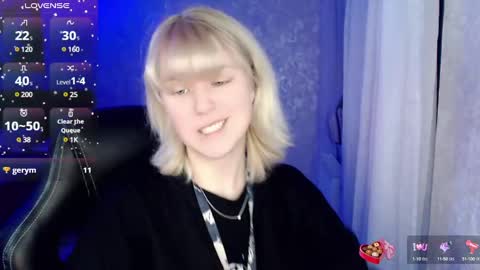 Snapshot of hot_isa7 chatting on 01.09.25 Yunona online show from 01.09.25