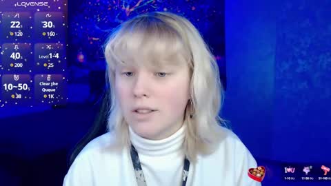 Snapshot of hot_isa7 chatting on 02.05.25 Yunona online show from 02.05.25