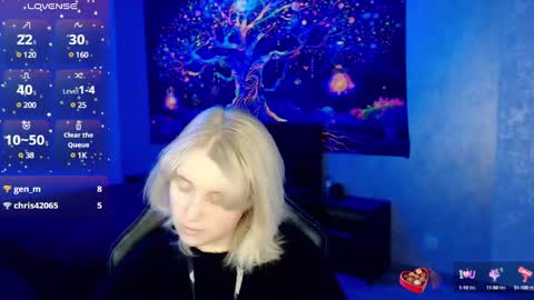 Snapshot of hot_isa7 chatting on 02.19.25 Yunona online show from 02.19.25