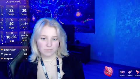 Snapshot of hot_isa7 chatting on 02.21.25 Yunona online show from 02.21.25