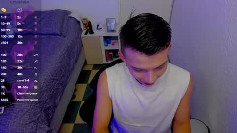 Snapshot of hot_latin_temptation chatting on 05.01.26 Alejandro online show from 05.01.26