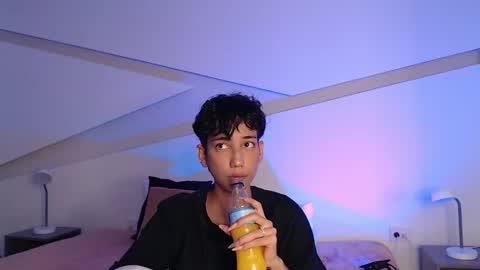 Alana online show from 02.11.25