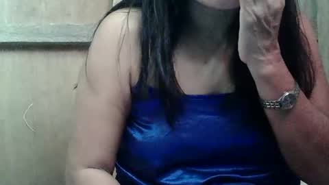 hotmama online show from 02.23.25