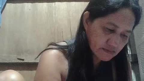 Snapshot of hot_mama09 chatting on 06.20.26 hotmama online show from 06.20.26