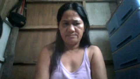 Snapshot of hot_mama09 chatting on 07.26.26 hotmama online show from 07.26.26