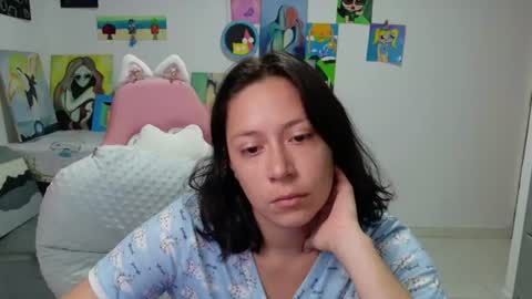 Snapshot of hot_mommymia chatting on 07.02.26 Mia online show from 07.02.26